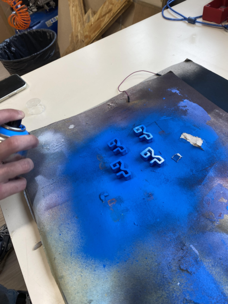 40. peinture logo gmp bleu