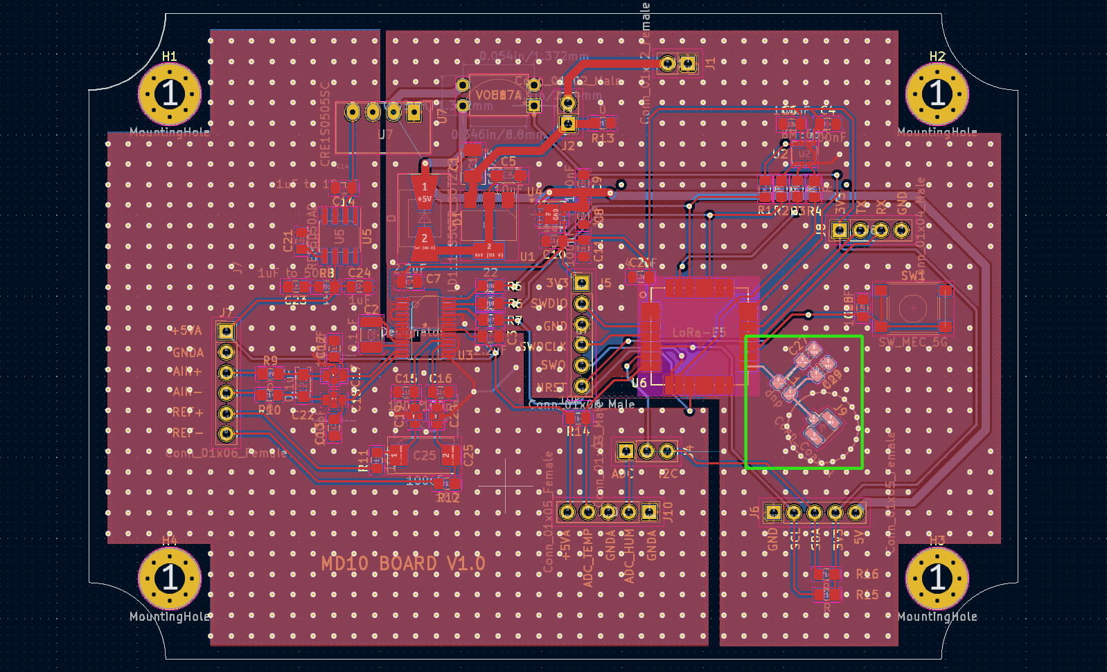 Première version du PCB avec l'antenne non optimisée